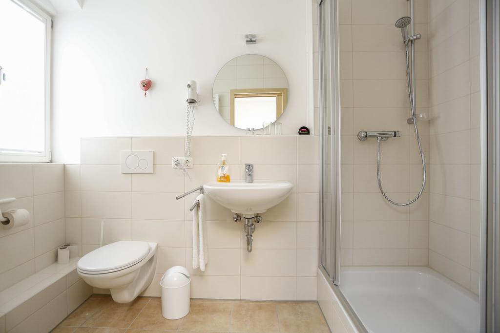 Altstadtpension Waltner Friedberg  Bagian luar foto