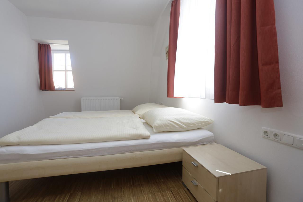 Altstadtpension Waltner Friedberg  Bagian luar foto